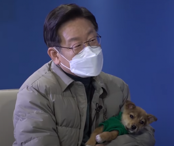 이재명, “동물 진료비 부담 낮춰야…부가세 면제도 필요”
